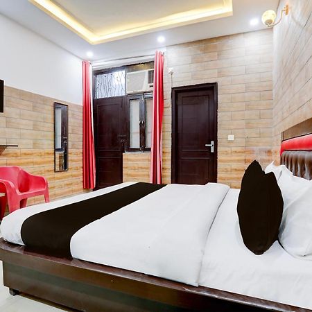 Hotel O Gupta Residency Noida Esterno foto